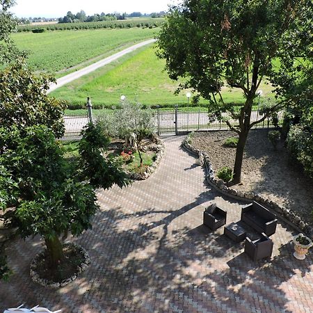 La Corte Di Adelina B&B Ravarino Exteriér fotografie